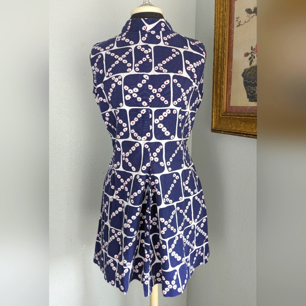 Daisy Psychedelic 1960"s Mod Mini Dress
